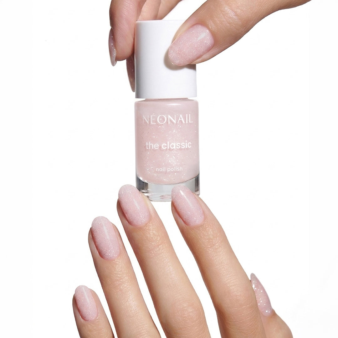 Smalto classico 7,2ml Glittery Milk 01