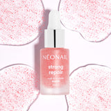Scrub rigenerante per unghie e cuticole 6,5ml - Strong Repair Nail & Cuticle Scrub STEP 1