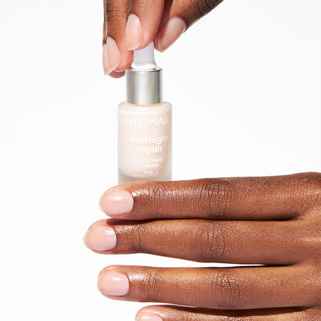 Siero per unghie e cuticole 6,5ml - Overnight Repair Nail / Hand Serum STEP 2