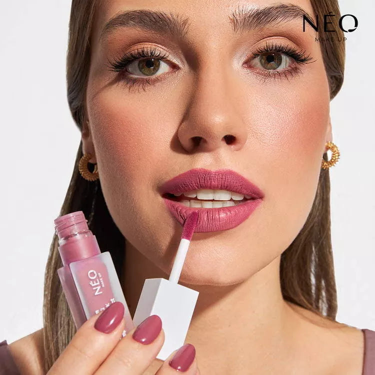 Long Lasting Liquid Lipstick 04 Continous Smile