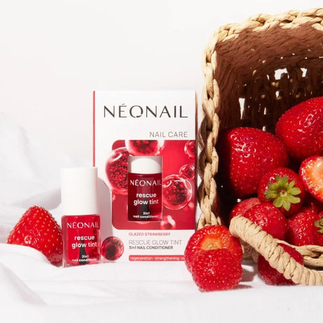Rescue Glow Tint 3 in 1 Nail Conditioner Glazed Strawberry 7,2ml