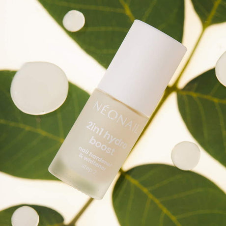 Indurente e schiarente per unghie 7,2ml - 2in1 Hydro Boost Nail Hardener & Whitener STEP 2