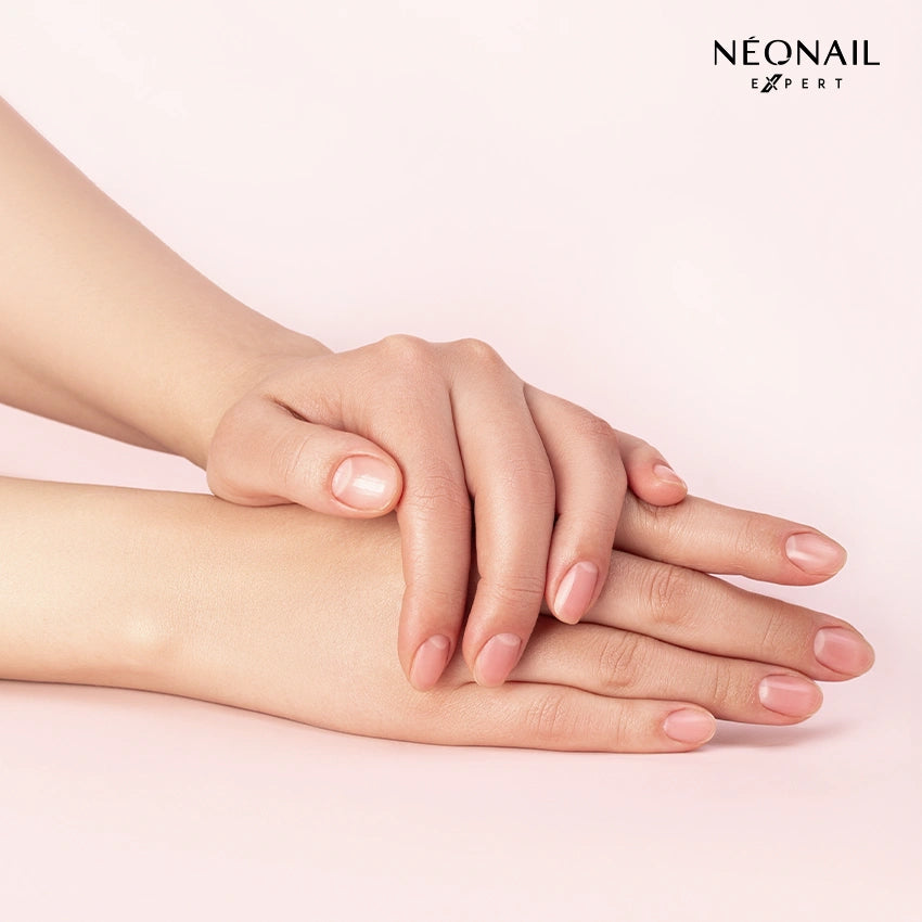 Unghie corte: come mettere al meglio lo smalto? | Neonail Expert